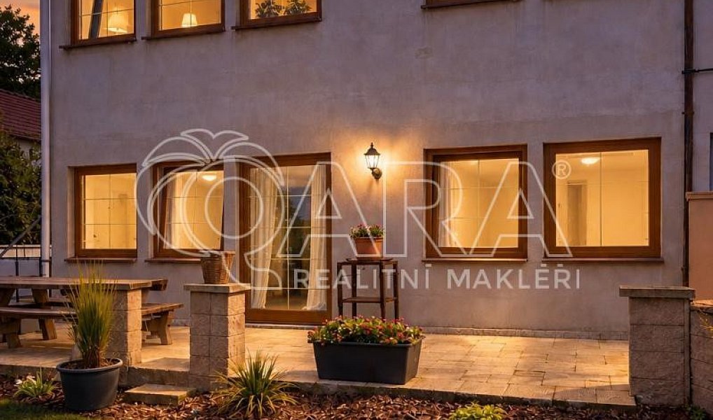 Prodej domu 137 m² s pozemkem 265 m², Rožmitál pod Třemšínem – fotka 1 z 20