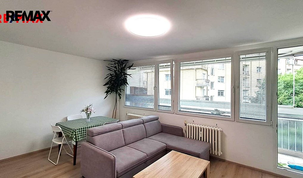 Pronájem bytu 3+1 76 m², Praha – náhled fotky 7