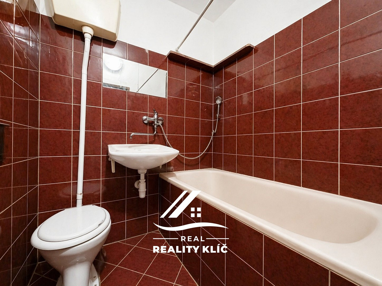 Pronájem bytu 1+1 28 m² – fotografie 4