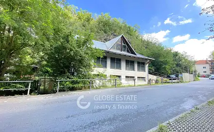 Prodej výrobních prostor 257 m², Do Klecánek, Klecany - Klecánky, okres Praha-východ