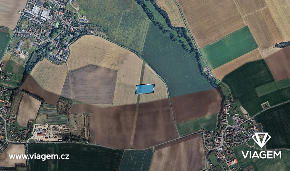 Prodej pole 12 008 m², Dubany – náhled fotky 3