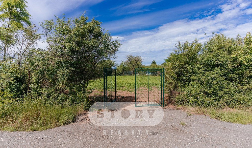 Prodej zahrady 1 000 m², Křelov-Břuchotín – náhled fotky 4