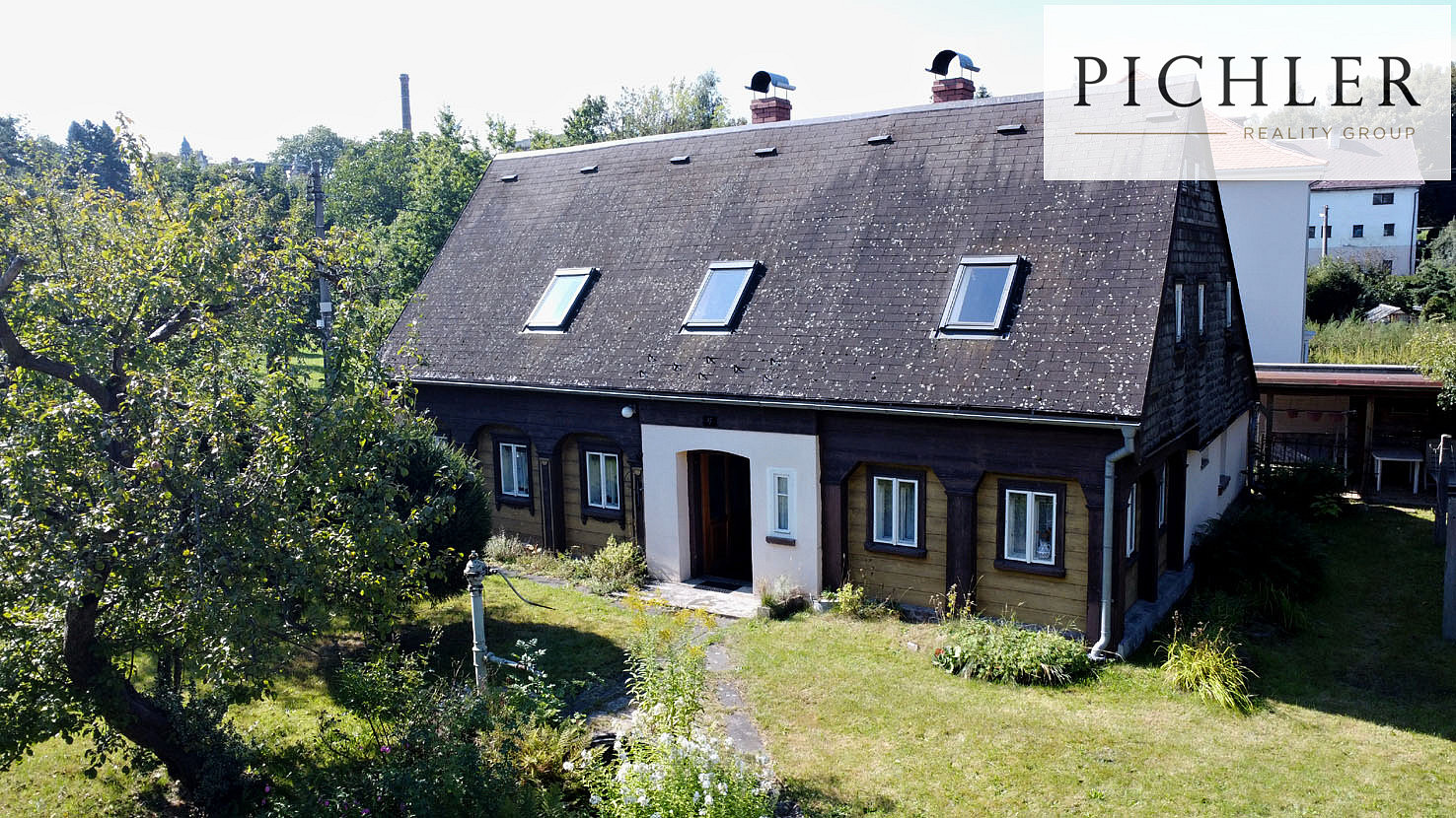 Prodej domu 176 m² s pozemkem 1 016 m²