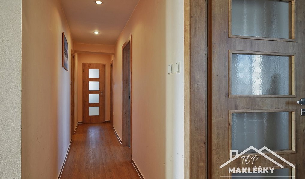 Prodej domu 186 m² s pozemkem 568 m², Zásmuky – náhled fotky 9