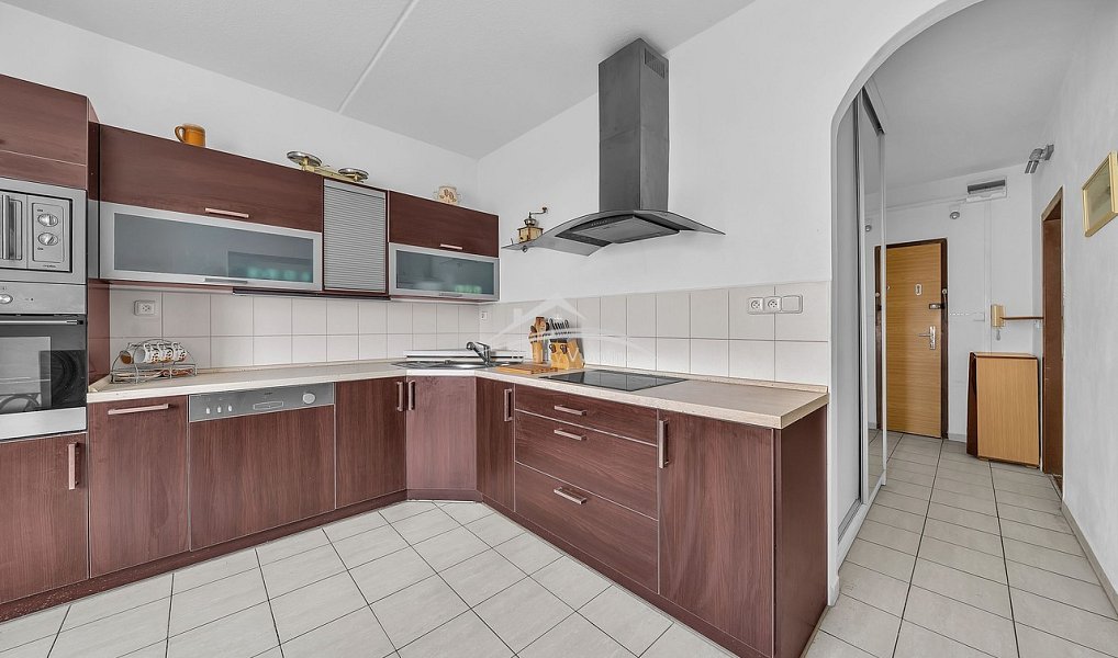 Prodej bytu 3+1 70 m², Třeboň – náhled fotky 6