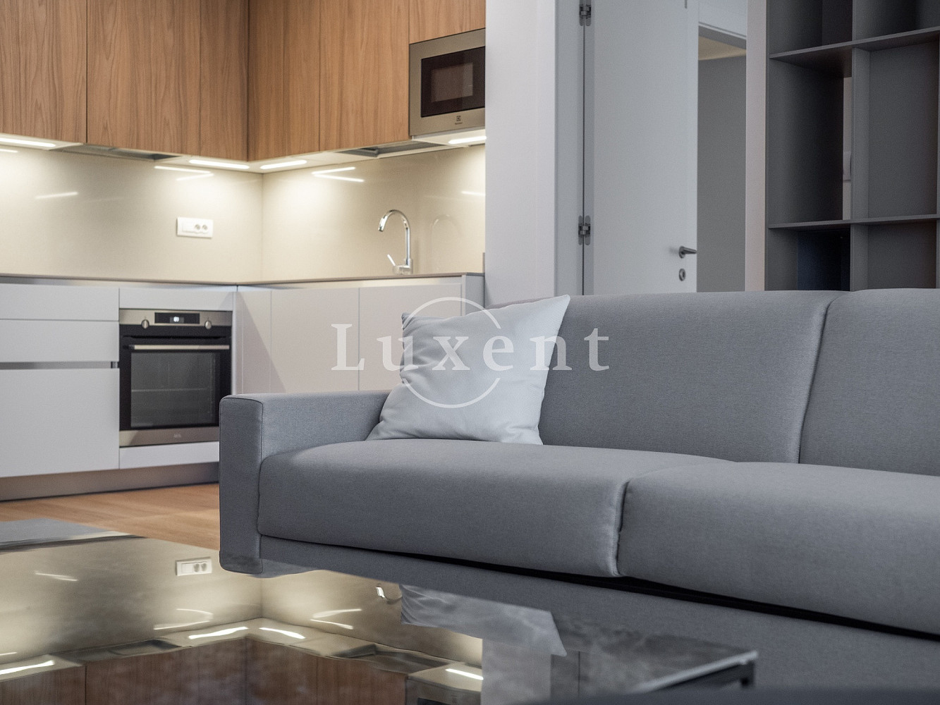 Pronájem bytu 2+kk 72 m² — photo 2