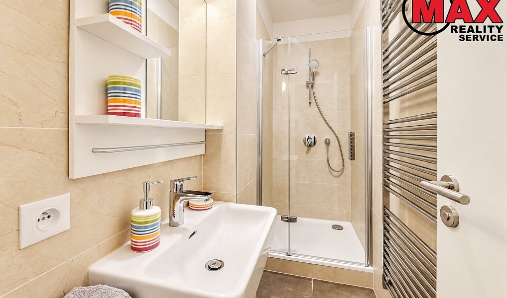 Prodej bytu 1+1 32 m², Praha – náhled fotky 8