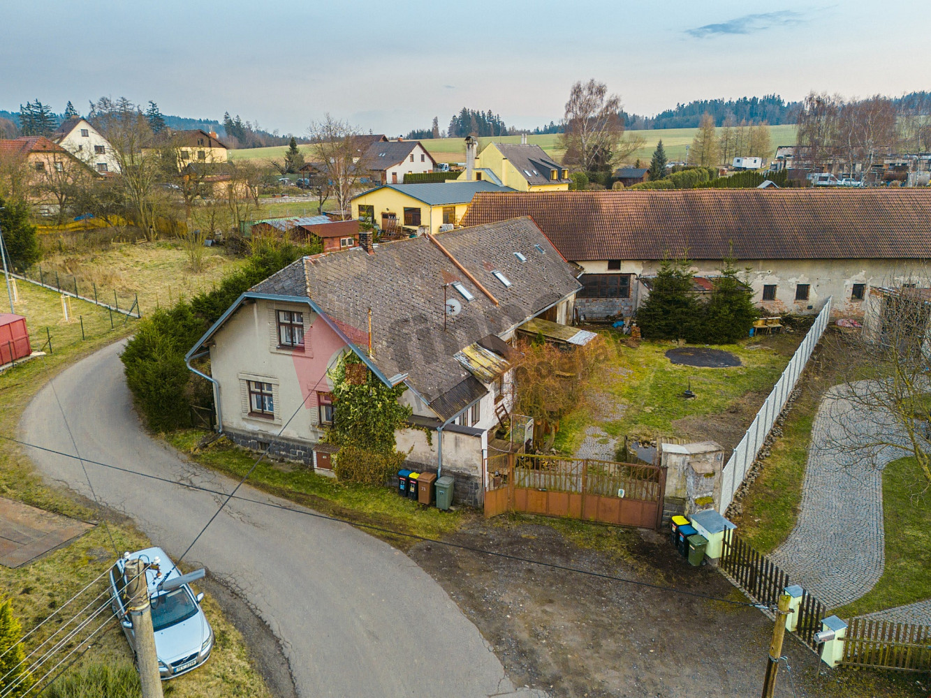Prodej domu 275 m² s pozemkem 865 m²