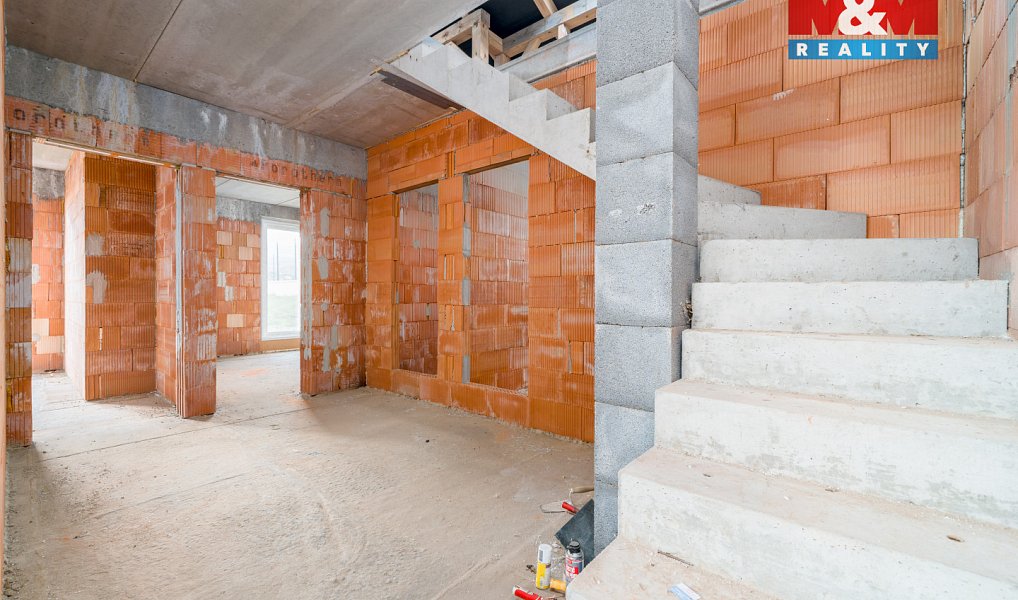Prodej domu 235 m² s pozemkem 932 m², Dubí – náhled fotky 10