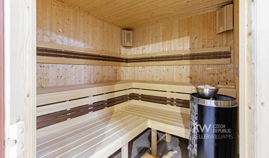 Prodej bytu 4+1 471 m², Nové Strašecí – náhled fotky 25