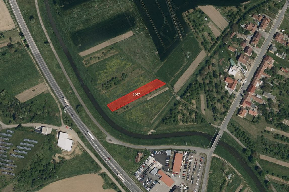 Prodej pole 13 720 m²