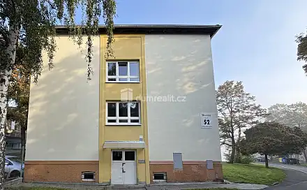 Pronájem bytu 1+1 29 m², Josefa Dobrovského, Most