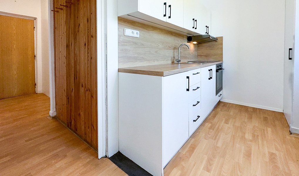 Pronájem bytu 2+1 55 m², Karviná – náhled fotky 2