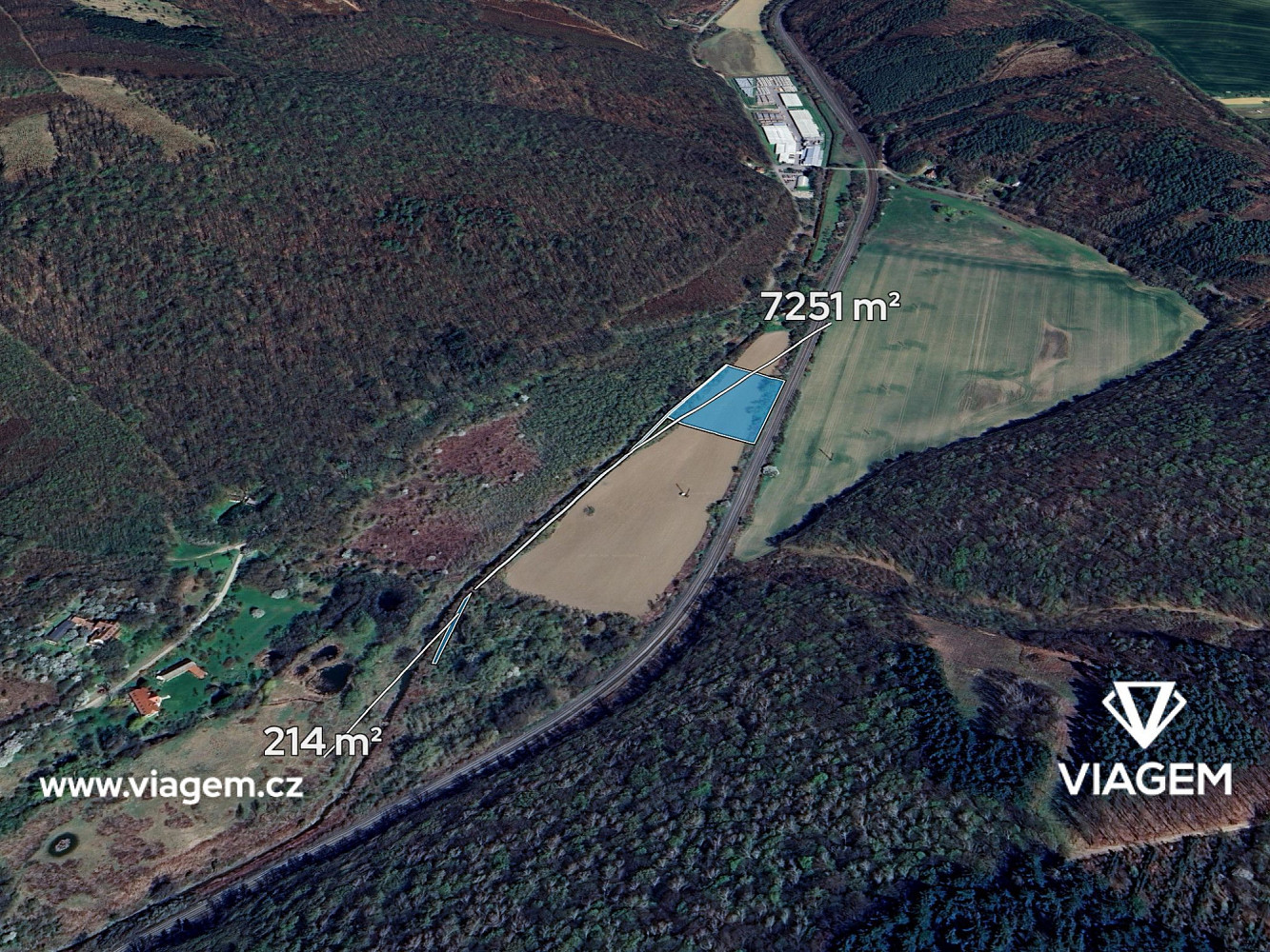 Prodej pole 1 732 m²