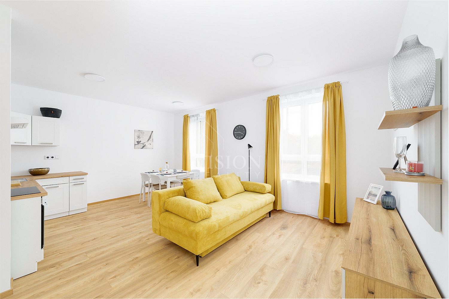 Prodej domu 310 m² s pozemkem 568 m² – fotografie 2