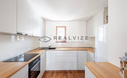 Pronájem bytu 3+kk 86 m², Masarykova, Hluboká nad Vltavou, okres České Budějovice