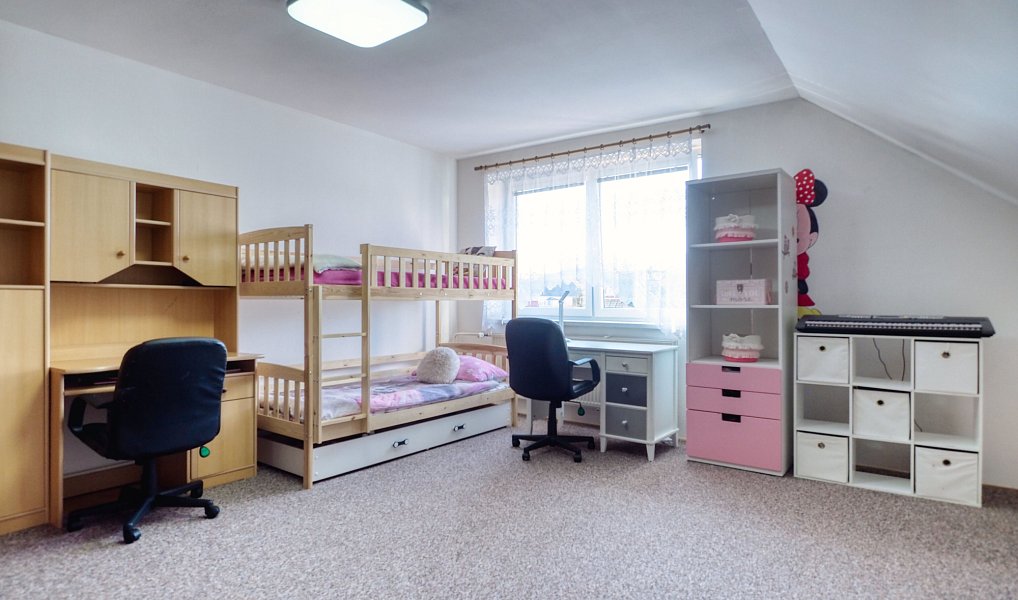 Prodej chaty/chalupy 200 m² s pozemkem 3 771 m², Libina – náhled fotky 13
