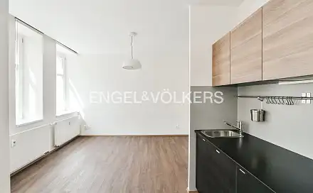 Pronájem bytu 1+kk 30 m²