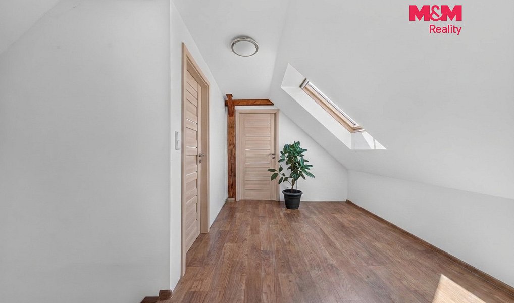 Prodej domu 154 m² s pozemkem 392 m², Praha – náhled fotky 18