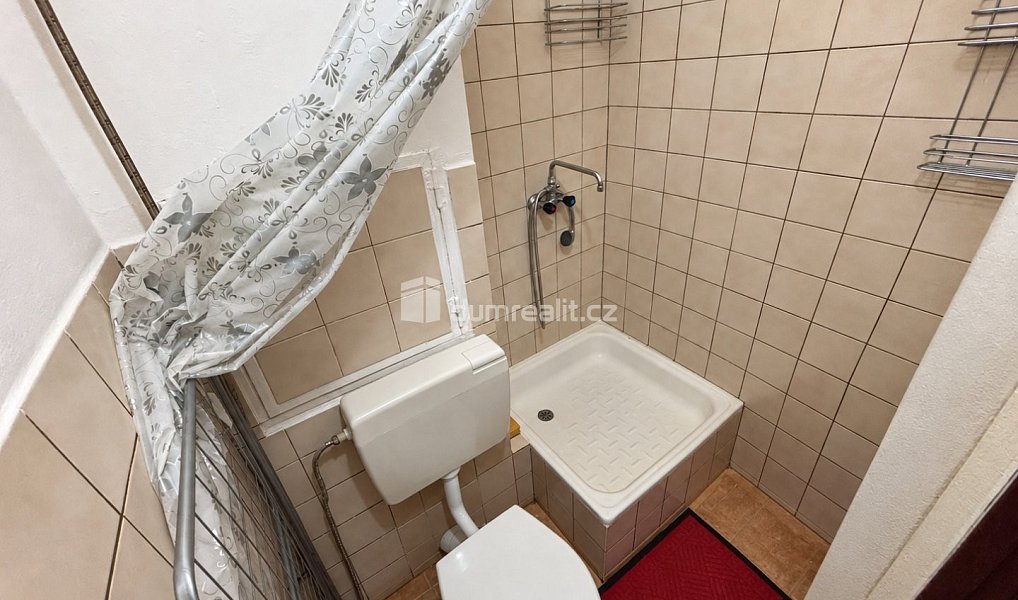 Prodej bytu 1+kk 26 m², Karlovy Vary – náhled fotky 8