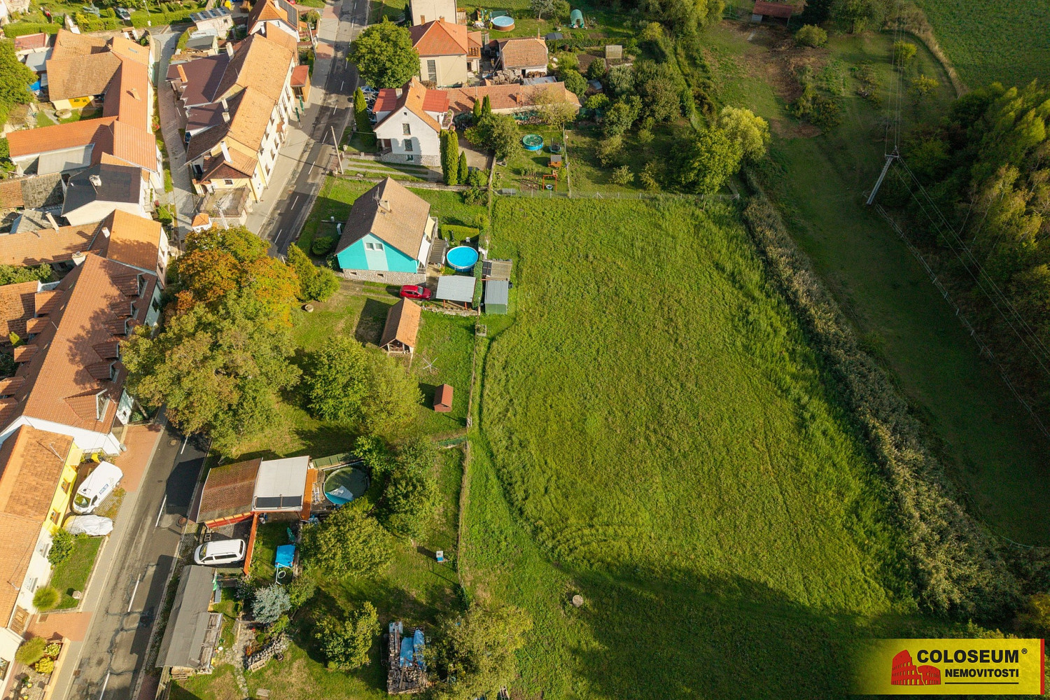 Prodej stavebního pozemku 2 012 m²