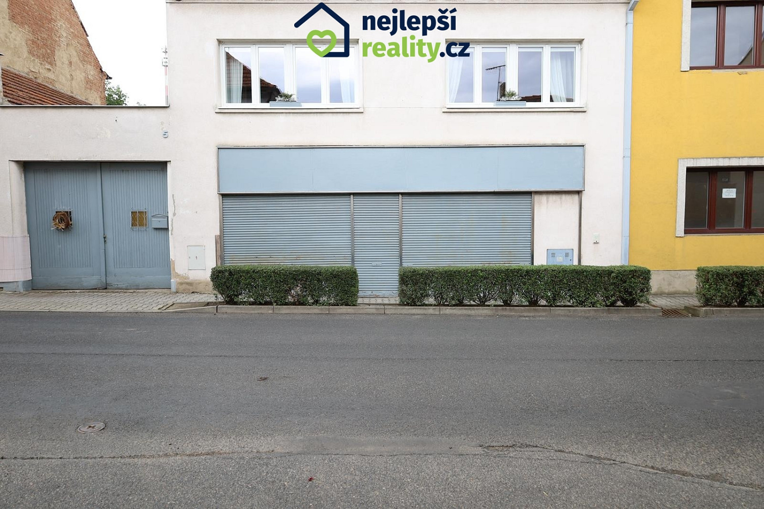 Pronájem obchodních prostor 54 m²