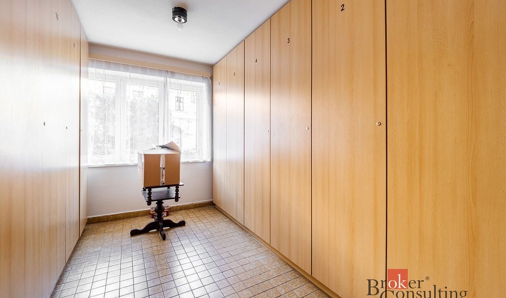 Prodej bytu 2+1 68 m², Třeboň – náhled fotky 14