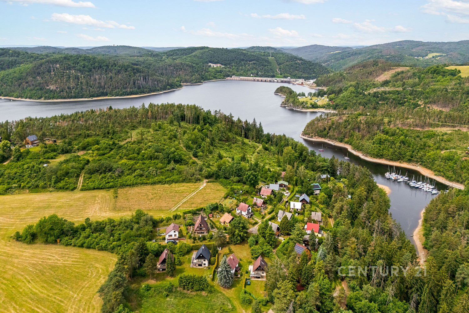 Prodej komerčního pozemku 469 m²