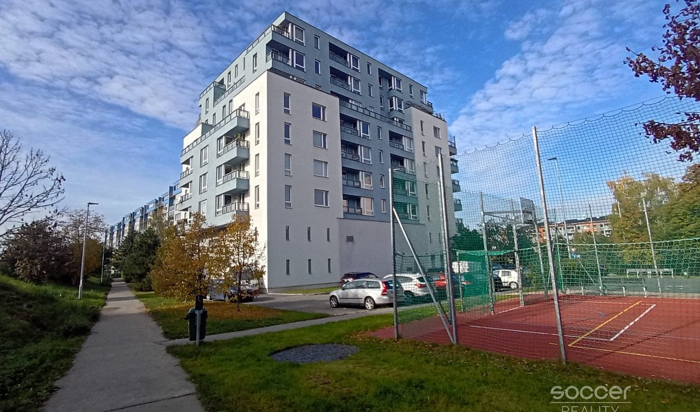 Prodej garážového stání v ulici Přeštická, Praha - Hostivař., Praha – náhled fotky 10