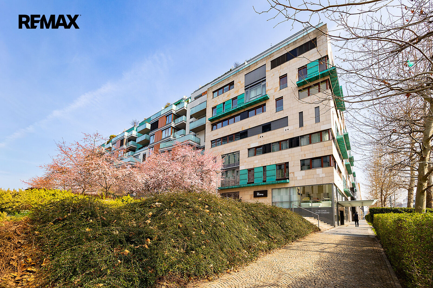 Pronájem bytu 2+kk 73 m²