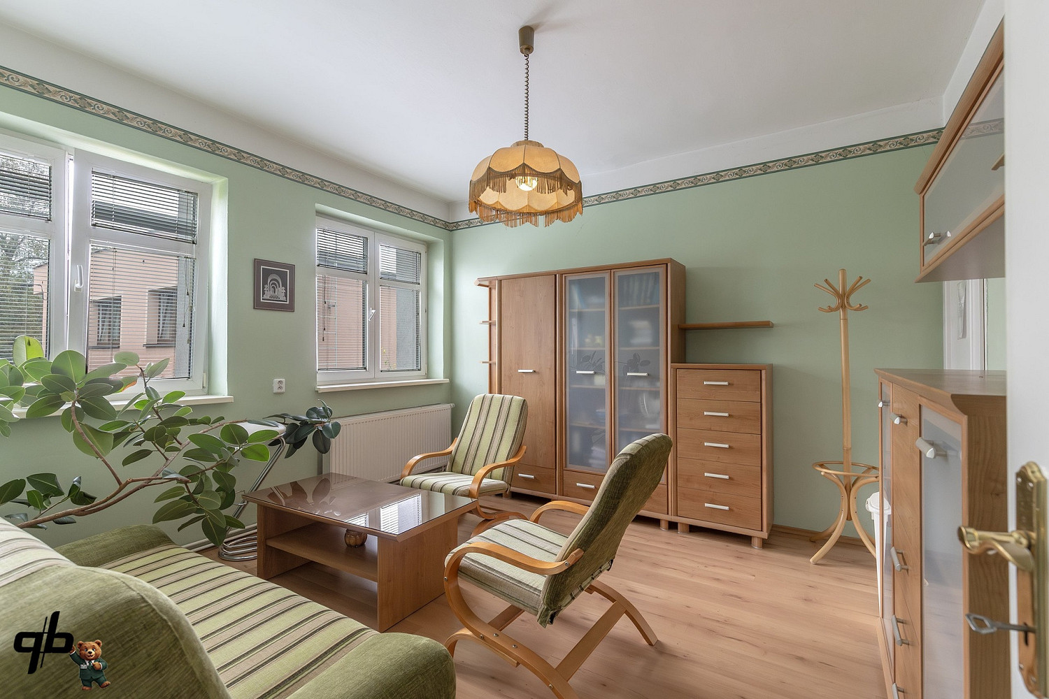 Prodej 1/2 nemovitosti v Hnojníku (165m²) - samostatné přízemí a sklepní prostory – pohled 3