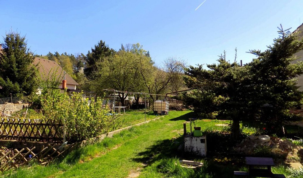 Prodej domu 331 m² s pozemkem 746 m², Skalka u Doks – náhled fotky 7
