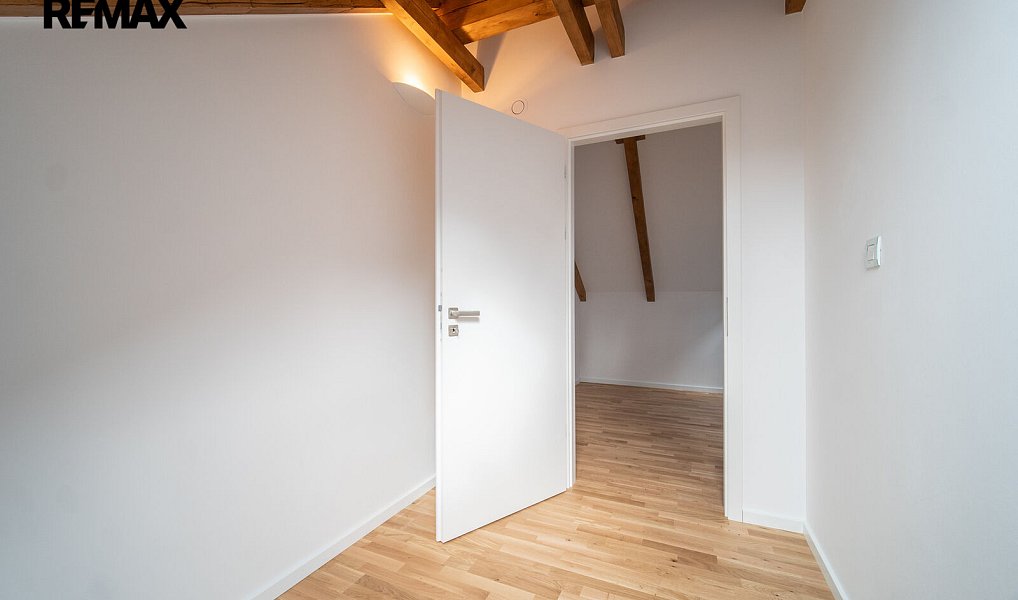 Prodej bytu 3+kk 76 m², Praha – náhled fotky 8
