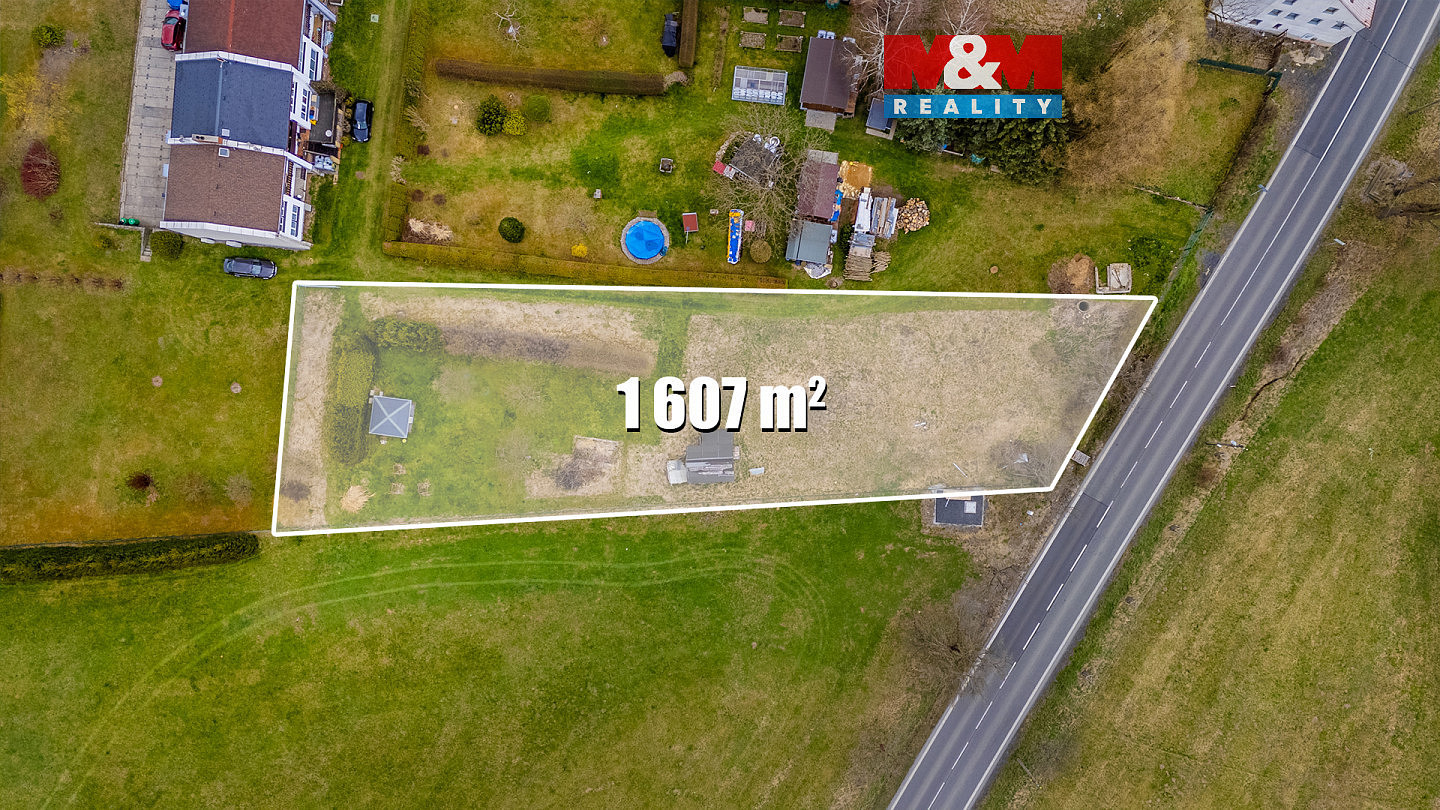 Prodej stavebního pozemku 1 607 m²