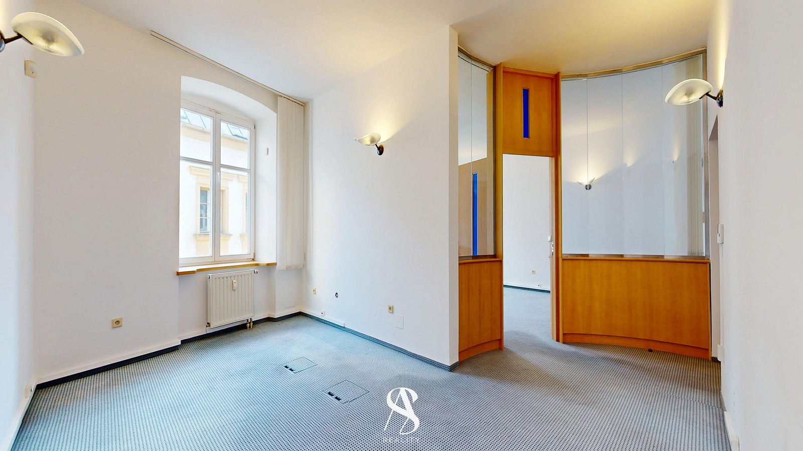Pronájem kanceláře 90 m² — photo 2