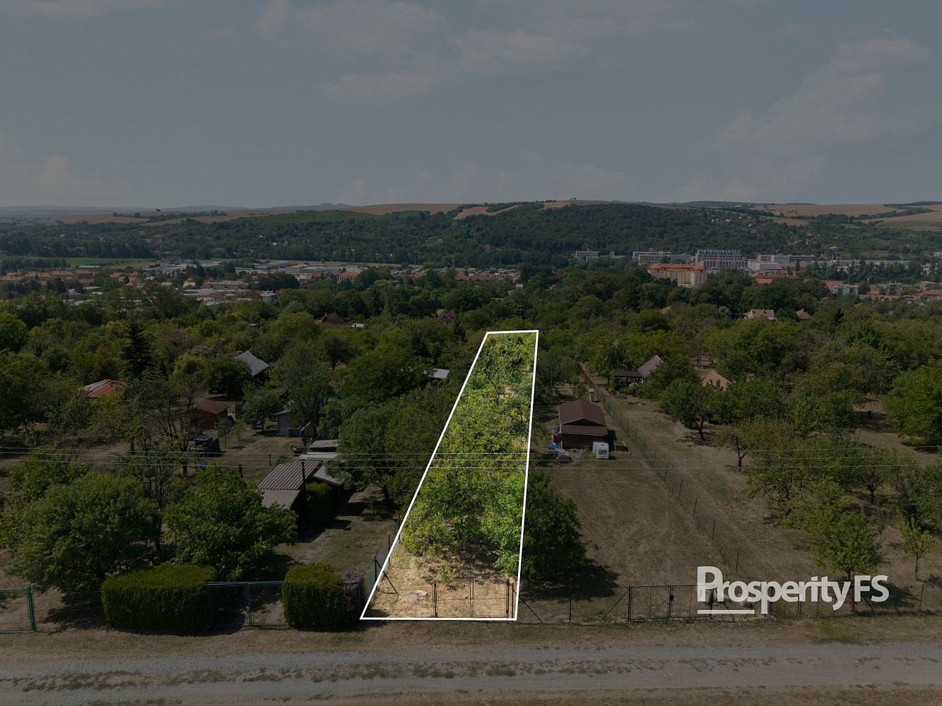Prodej zahrady 889 m² – fotografie 2