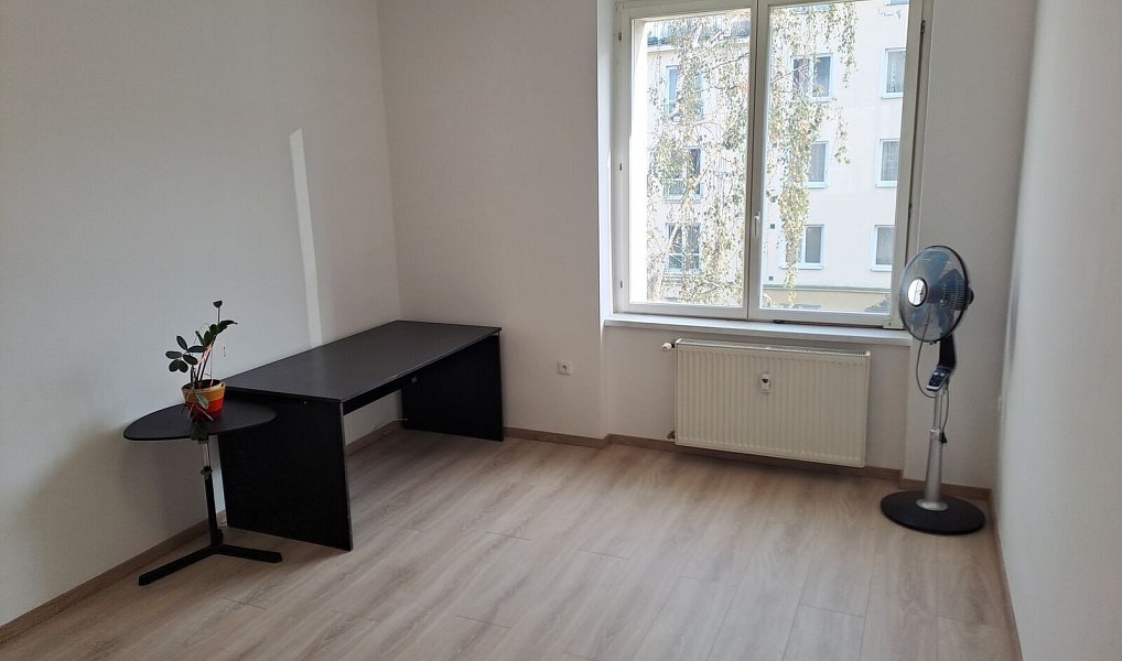 Pronájem bytu 1+1 40 m², Praha – náhled fotky 5