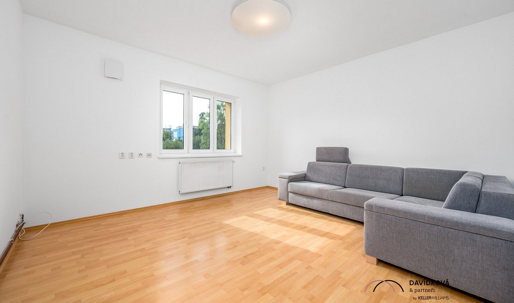 Prodej bytu 2+1 72 m², Velešín – náhled fotky 9