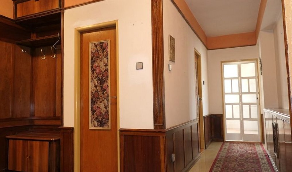 Prodej domu 207 m² s pozemkem 4 889 m², Náchod – náhled fotky 21