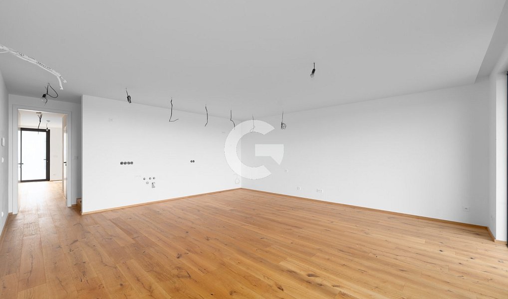 Prodej domu 178 m² s pozemkem 192 m², Zlín – náhled fotky 4