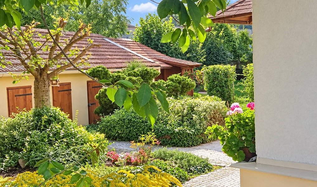 Prodej domu 220 m² s pozemkem 1 490 m², Odolena Voda – náhled fotky 2