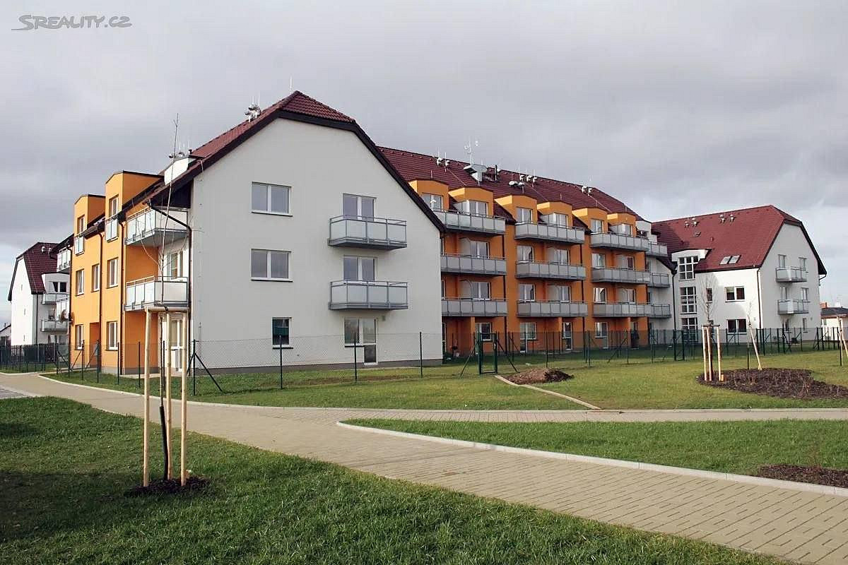 Prodej bytu 1+kk 35 m² — photo 3