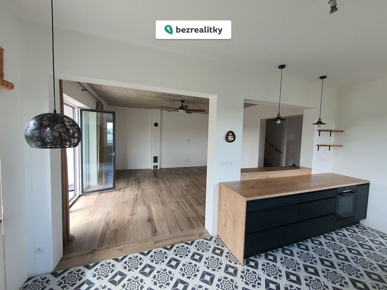 Prodej domu 360 m² s pozemkem 518 m² — photo 3