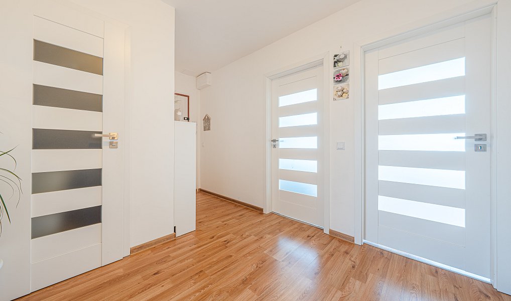Prodej bytu 3+1 77 m², Nové Strašecí – náhled fotky 10