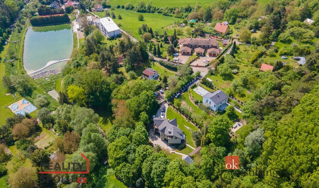 Prodej pozemku 4 878 m², Říčany – náhled fotky 2