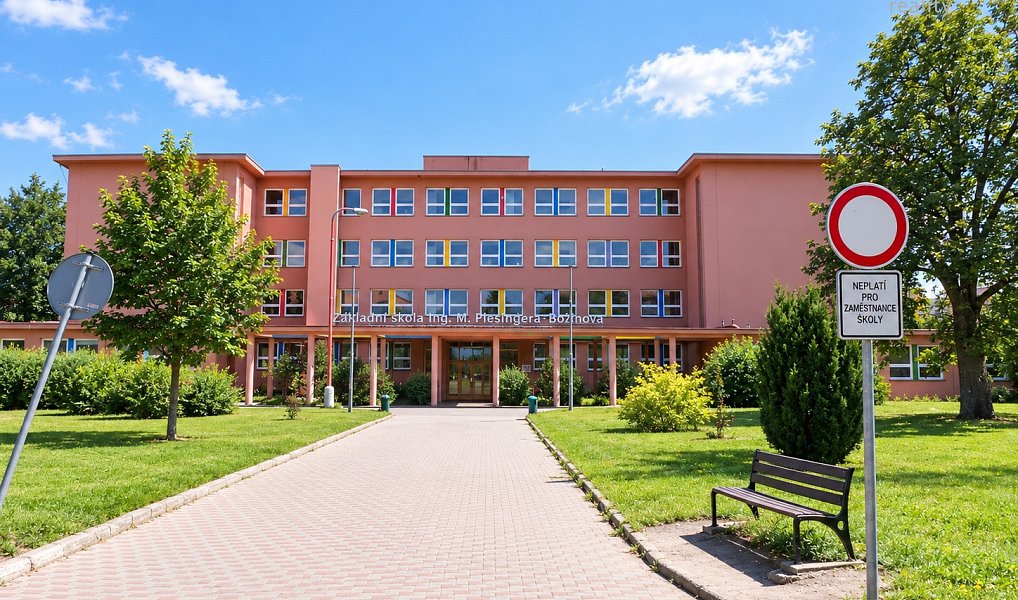 Prodej stavebního pozemku 745 m², Neratovice – náhled fotky 13