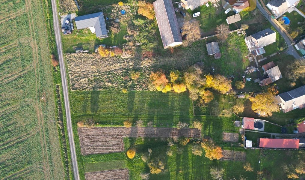Prodej stavebního pozemku 1 030 m², Nová Hradečná – náhled fotky 5