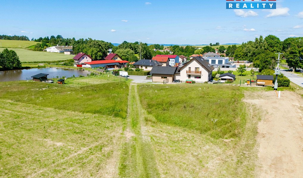 Prodej stavebního pozemku 970 m², Záborná – náhled fotky 2