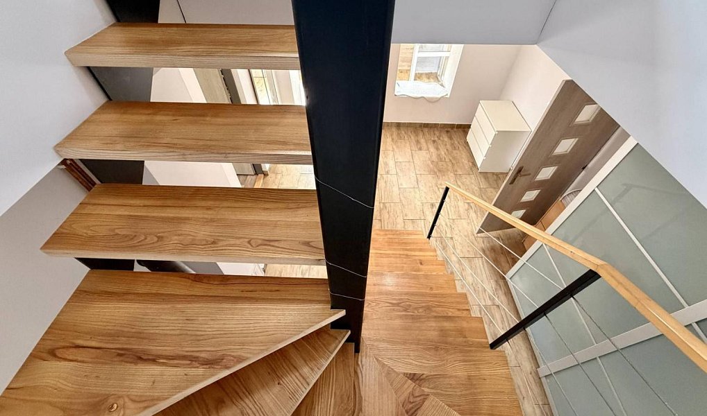 Prodej domu 170 m² s pozemkem 1 427 m², Košík – náhled fotky 11