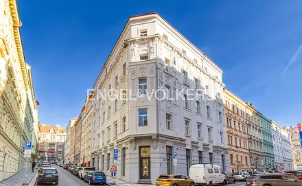 Pronájem restaurace 364 m², Černomořská, Praha 10 - Vršovice